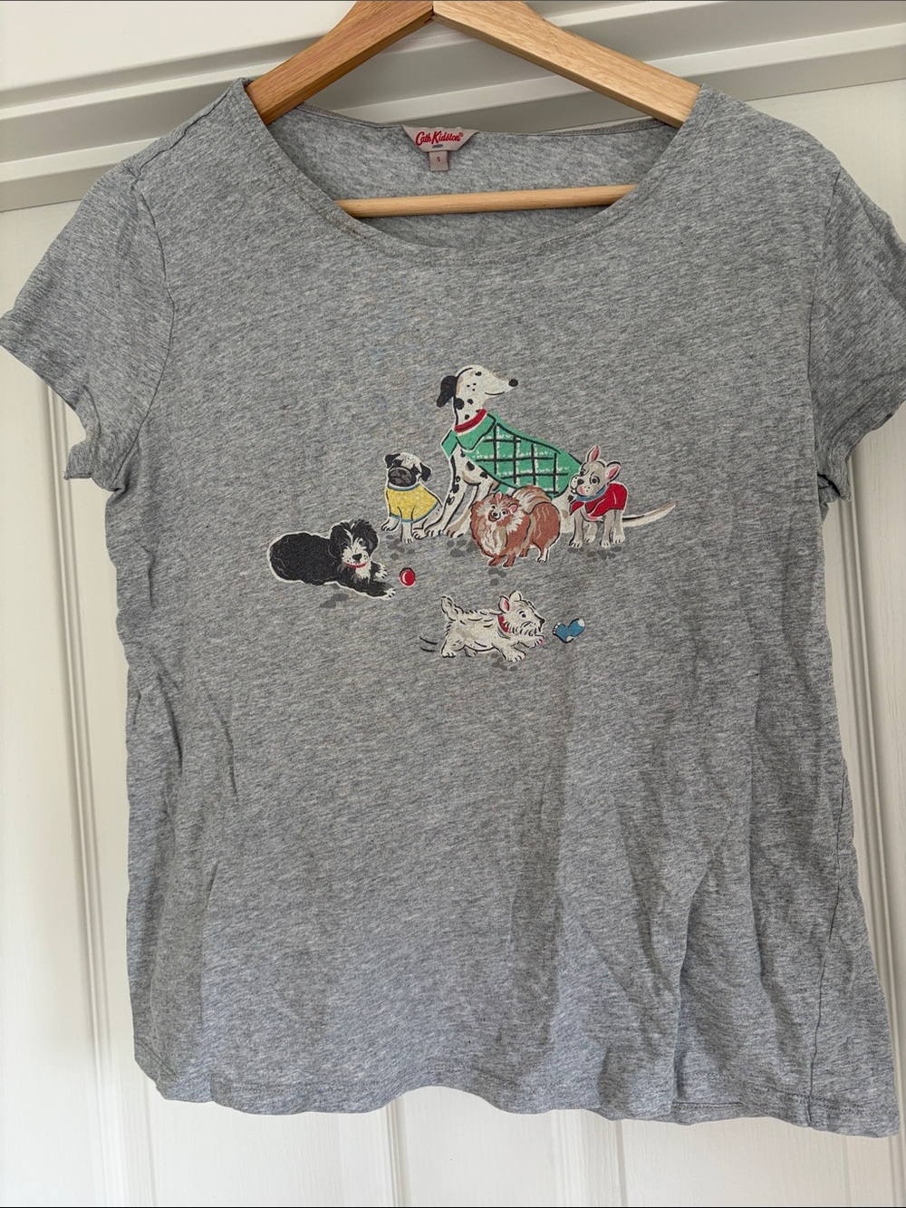 Cath Kidston Gray Tee with Colorful Dog Pack Graphic